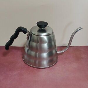 Hario 1.2L Gooseneck, Bee Hive Shaped Stainless Steel Kettle